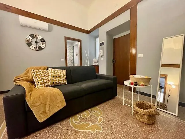 Apartman Happy Family Galata Genova